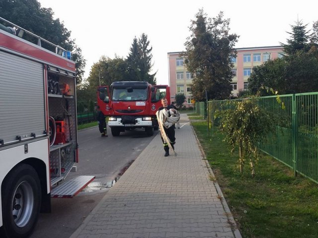 „Jedzie, jedzie straż ogniowa”, czyli ćwiczenia ewakuacyjne w Internacie.